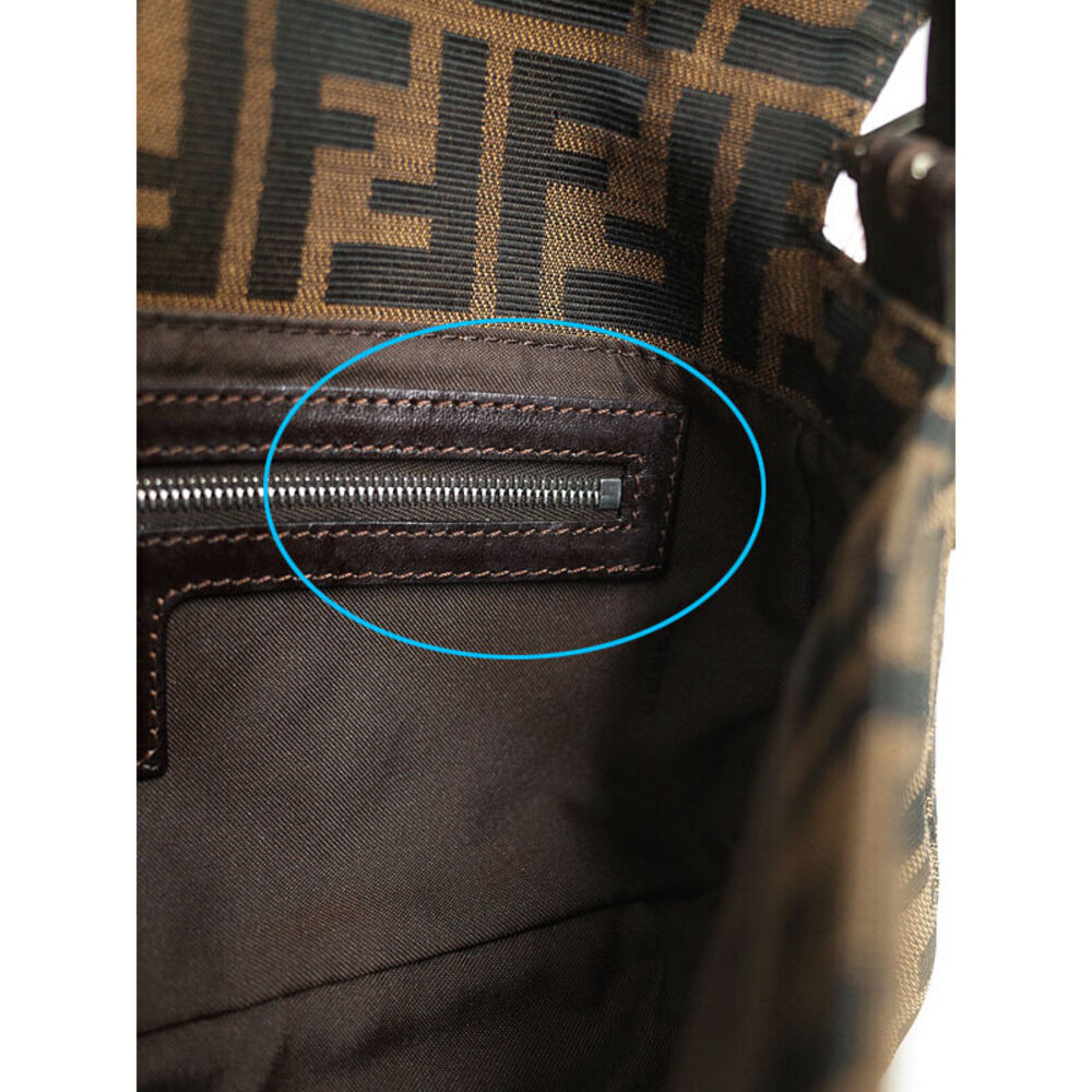 Fendi Zucca Baguette shoulder bag Brown - Picture 4 of 9